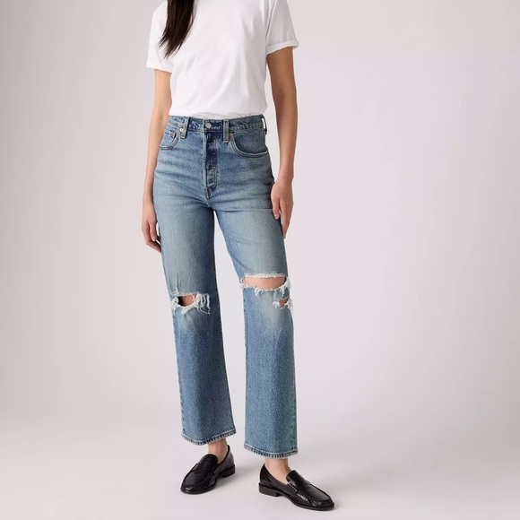 NWT Levi’s ribcage straight ankle jeans medium wash distressed size 32 - Picture 1 of 7
